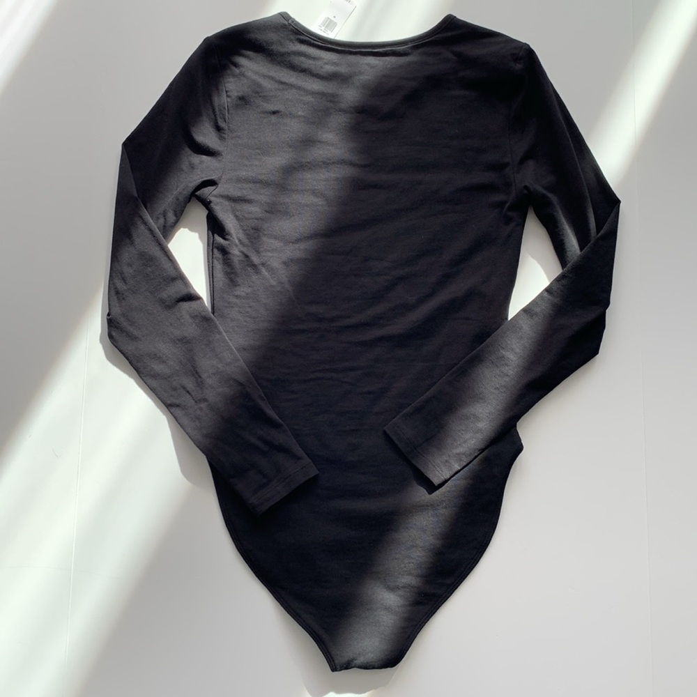 OLD NAVY BLACK BODYSUIT NWT SIZE MEDIUM - Picture 8 of 9